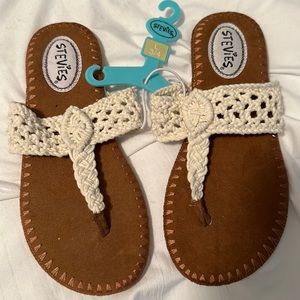 Kids sandals